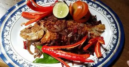 IKAN Pekasam Perak