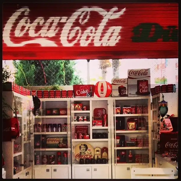 LosLOCOs Coffee & CocaCola Shop'nin yemek ve ambiyans fotoğrafları 4