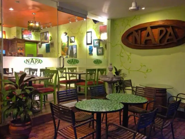 Napa Cafe Food Photo 3