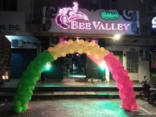 Bee Valley