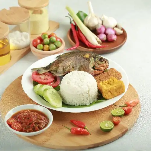 Gambar Makanan Pecel Lele Sambel Rampai, Gambir 8