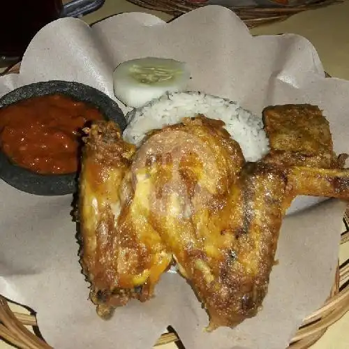 Gambar Makanan Pecel Ayam Khas Jawa Timur, Cilandak 10