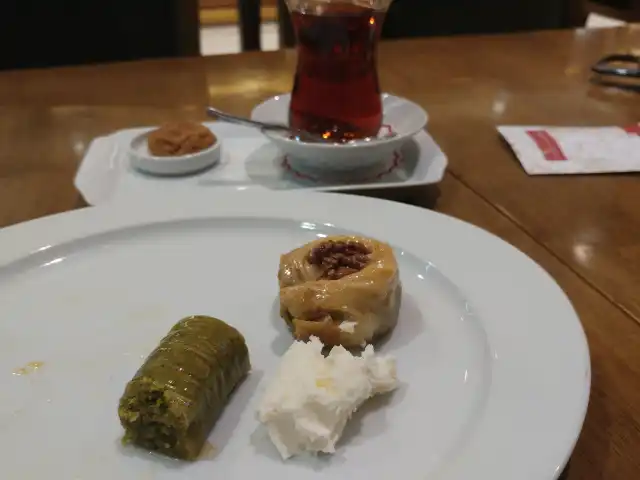 Faruk Güllüoğlu - Bahçeşehir Sofa'nin yemek ve ambiyans fotoğrafları 9