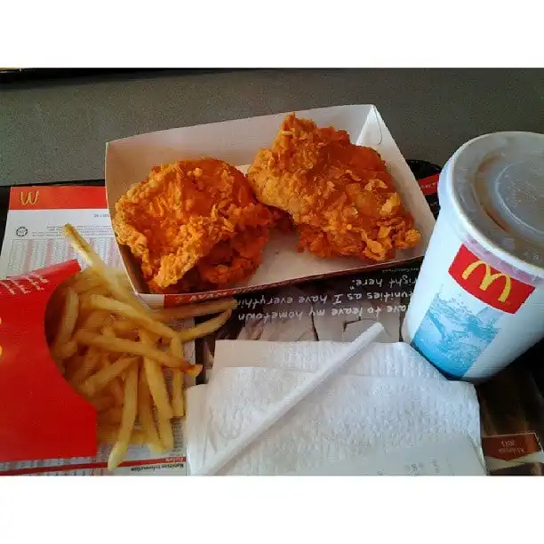 McDonald's & McCafé Food Photo 11