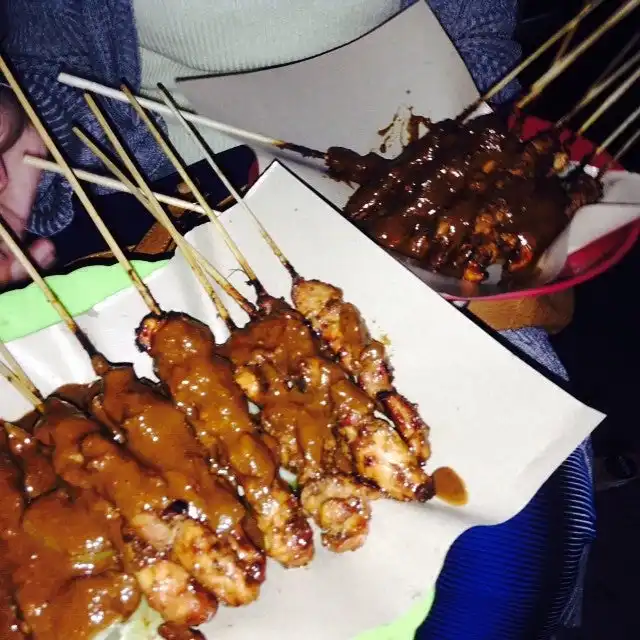 Sate Ayam Barokah Santa