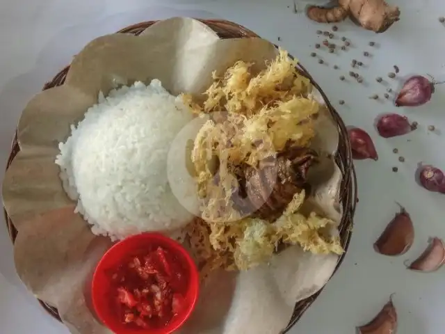 Gambar Makanan Ayam Kremes & Geprek Rizky, Seturan Raya 17