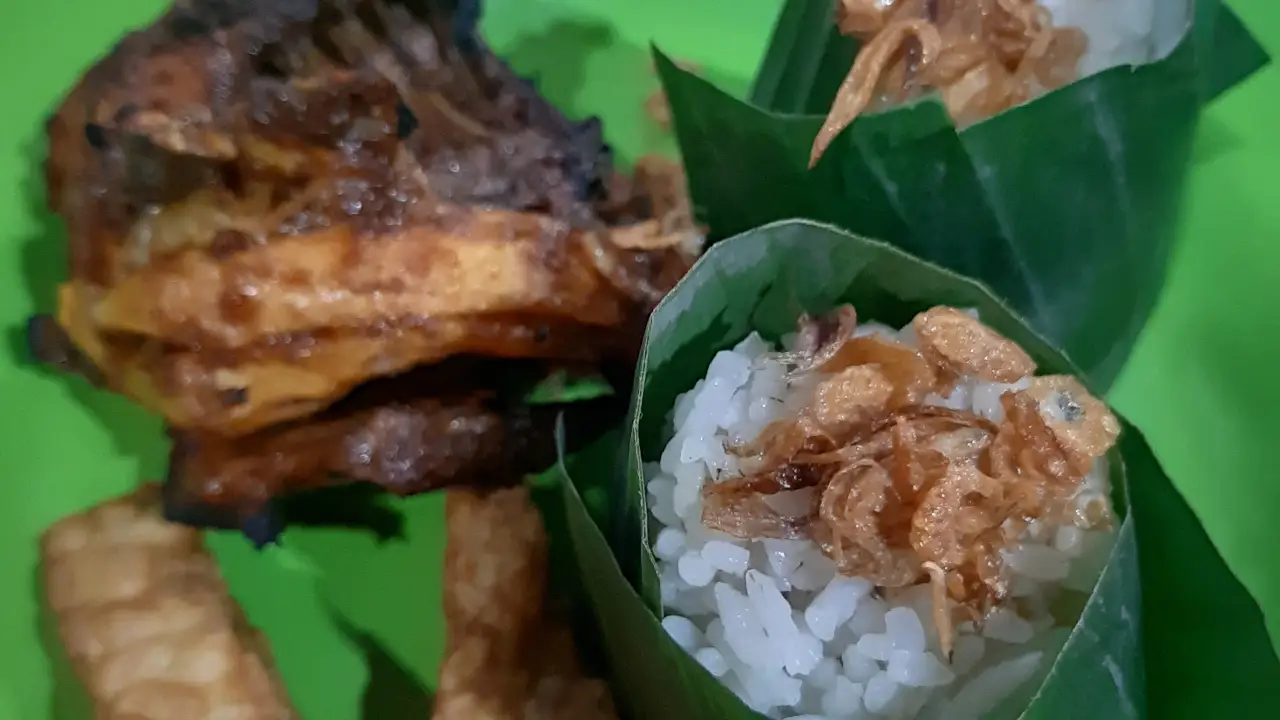 Nasi Uduk Kebon Kacang Puas Hati