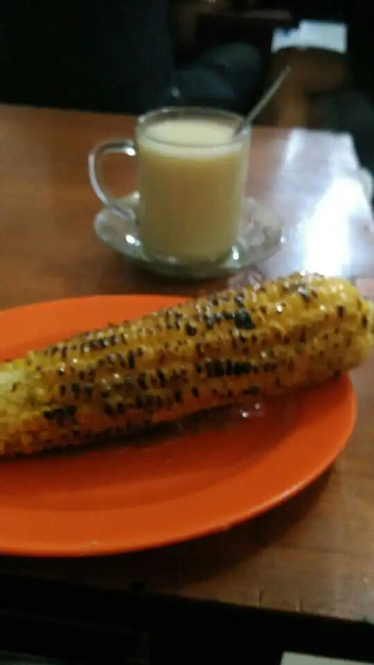 Gambar Makanan Jagung Bakar & STMJ Tawangmangu 8