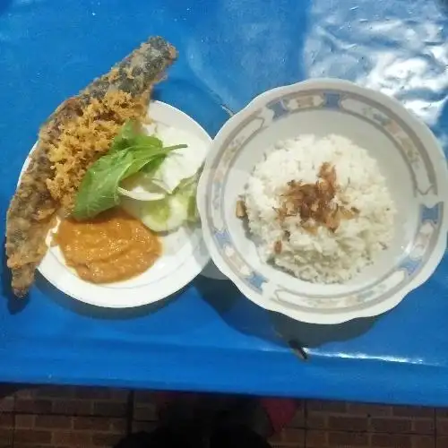 Gambar Makanan Pecel Lele Hj Enthuk, Cibinong 7