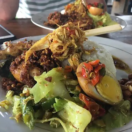 Gambar Makanan Warung Nasi Ayam Bu Oki 15