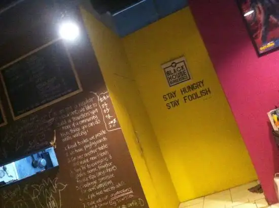 Gambar Makanan Black House Burgers & Cafe 10