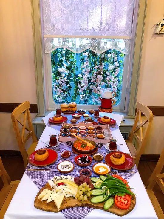 Ethem Efendı Kahvaltı'nin yemek ve ambiyans fotoğrafları 16