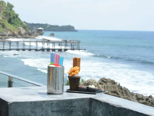 Gambar Makanan Rock Bar Bali - AYANA Resort and Spa 10