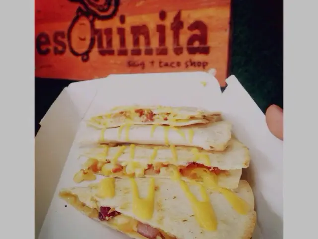 Esquinita Food Photo 14