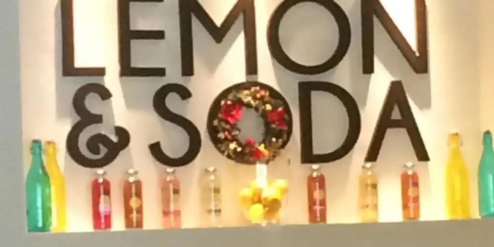 Lemon and Soda Café