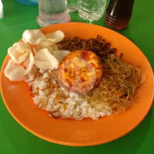Gambar Makanan Nasi Uduk Jakarta, Lowokwaru 6