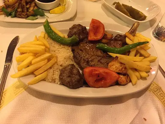 Afrodit Restaurant'nin yemek ve ambiyans fotoğrafları 2