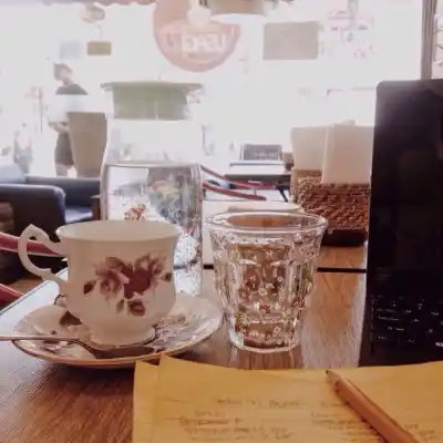 Usagi Cafe