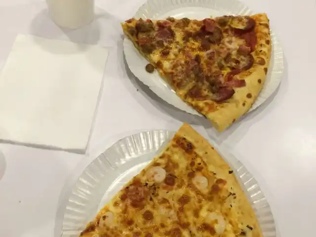 Pizza Warehouse Food Photo 5