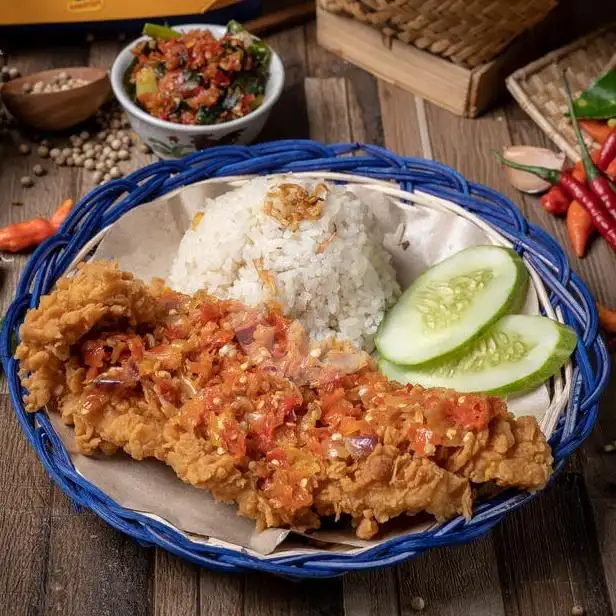 Gambar Makanan Ikan Ayam Geprek Kanayam, Gorontalo 10