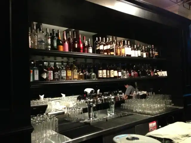 SHOWHOUSE Gastro Bar Food Photo 7