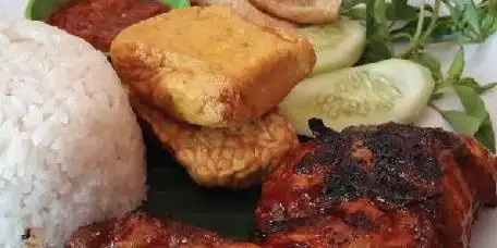 Ayam Bakar Mas Boncel, Cileungsi