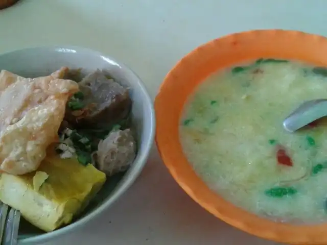 Gambar Makanan Bakso Bratang 2