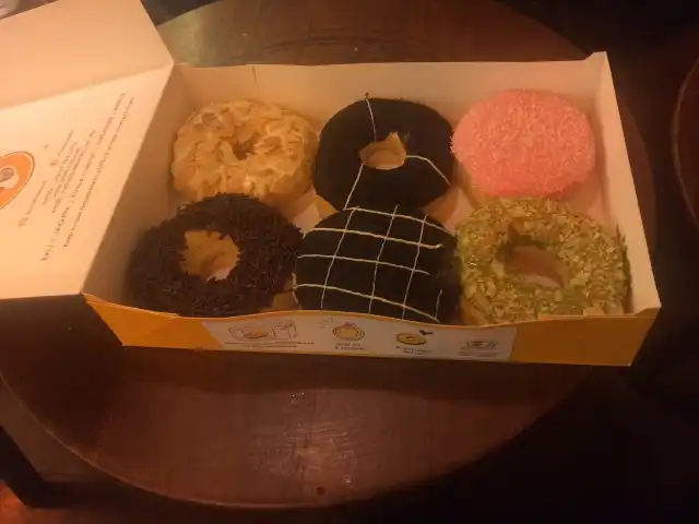 J.CO Donuts & Coffee Food Photo 14