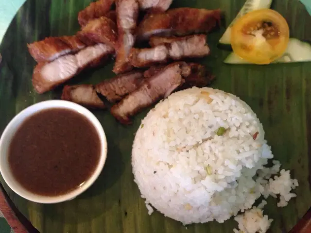 Lola Idang's Bahay Pancitan Food Photo 9