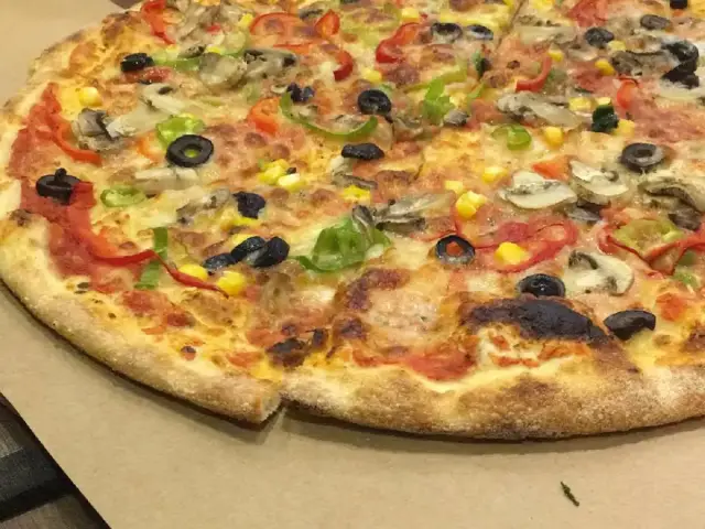 Play Pizza'nin yemek ve ambiyans fotoğrafları 4