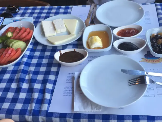 Rumeli Kale Cafe & Restaurant'nin yemek ve ambiyans fotoğrafları 18