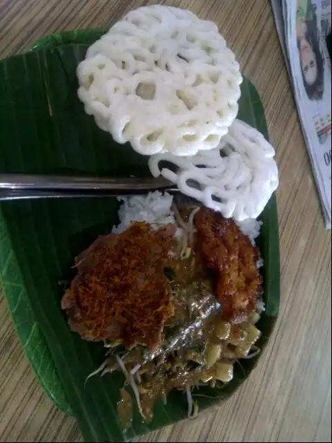 Gambar Makanan Pecel Pincuk Suroboyo 4