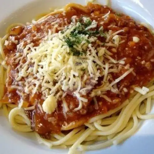 Gambar Makanan Pempek palembang dan spagetti, Ungaran 1