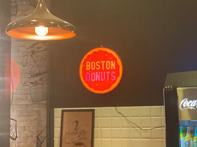 Box Coffee & Boston Donuts'nin yemek ve ambiyans fotoğrafları 3