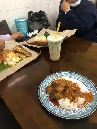 KT Nasi Daun Pisang