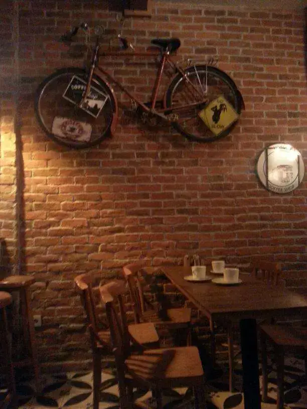 Sloth Coffee Shop'nin yemek ve ambiyans fotoğrafları 6