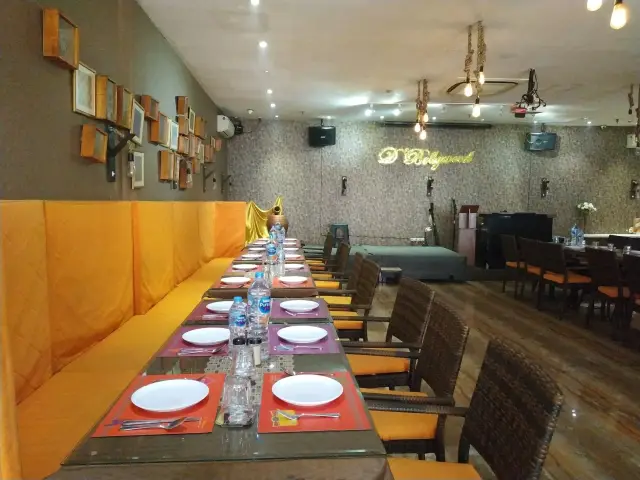 Gambar Makanan D'Bollywood - Indian Restaurant & Bar 20