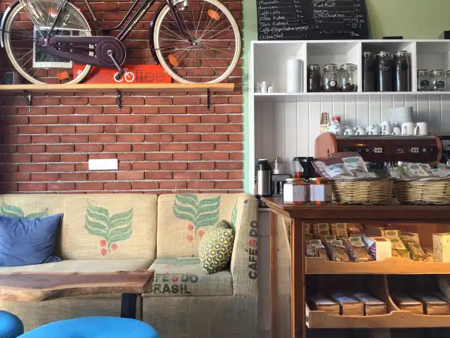The Bike Coffee'nin yemek ve ambiyans fotoğrafları 9