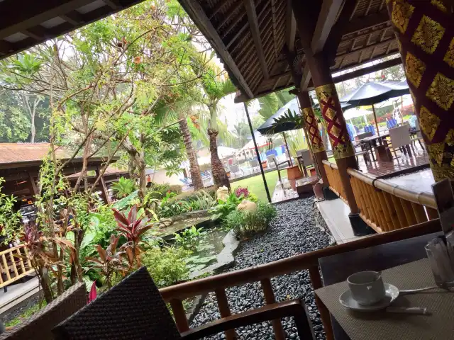 Gambar Makanan Tirta Restaurant & Pool Bar - Prama Sanur Beach 5
