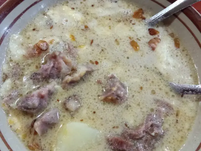 Gambar Makanan Sop Soto Betawi Ibu Yati 11