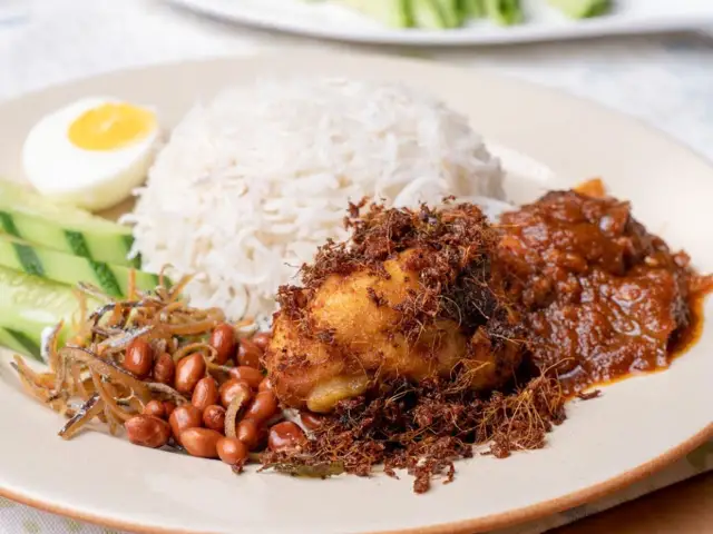 Nasi Lemak Kukus Corner