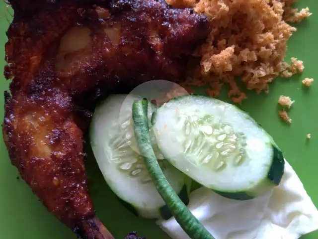 Gambar Makanan Ayam Goreng Asli Prambanan, Diponegoro 9