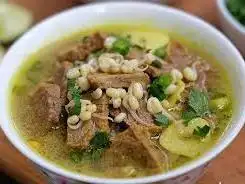 Soto Daging Suroboyo Bu Lastri, Taruna