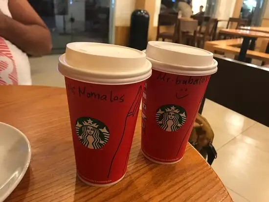 Gambar Makanan Starbucks Kuta Beachwalk 2 1