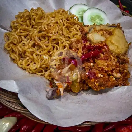 Gambar Makanan Ayam Geprek A' Ujang, Sumber Rejo 2