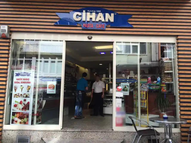 Cihan Pasta & Cafe'nin yemek ve ambiyans fotoğrafları 11