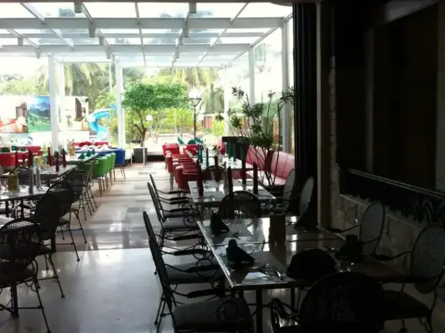 Melati Cafe - Hotel Bumi Wiyata