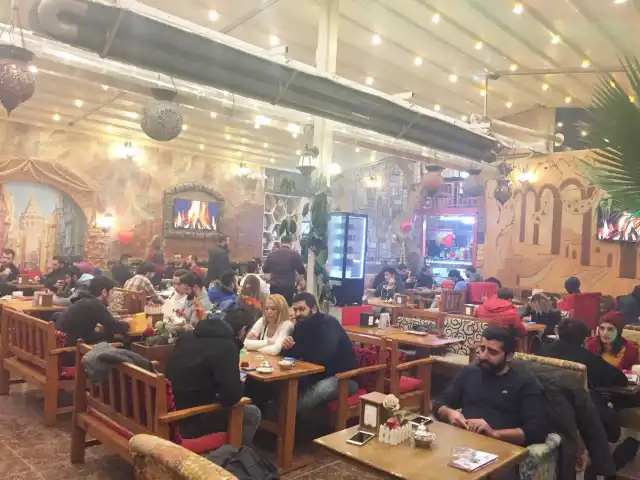 Şehr-i Destan Nargile & Cafe'nin yemek ve ambiyans fotoğrafları 1