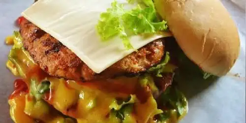 Burger Adiis Karangkajen, Mergangsan Brontokusuman