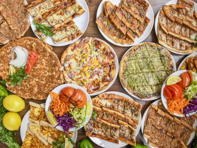 Hürrem Sultan Pide & Lahmacun & Izgara'nin yemek ve ambiyans fotoğrafları 1